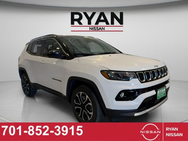 Used 2024 Jeep Compass Limited AWD/4WD image 1
