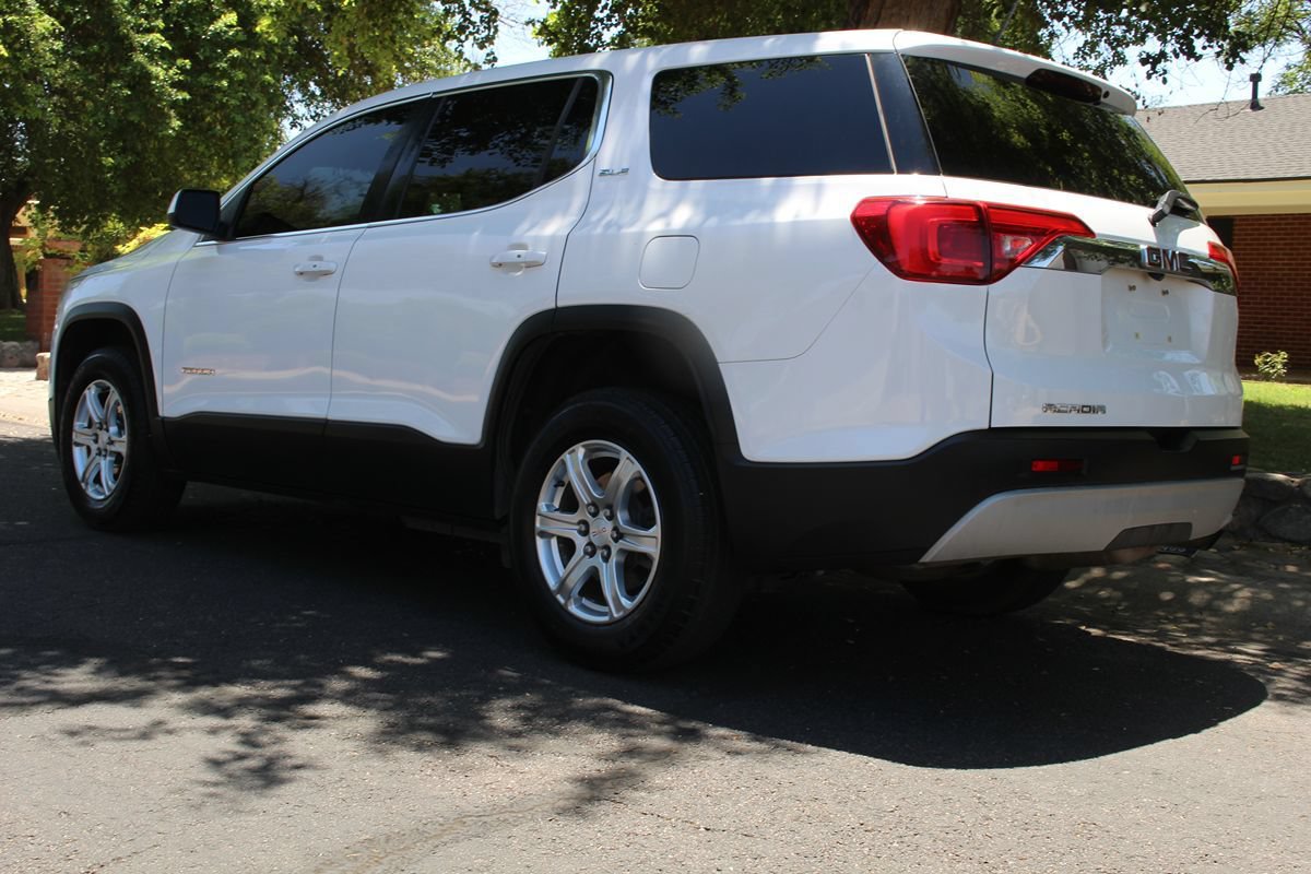 Used 2018 GMC Acadia SLE FWD image 36
