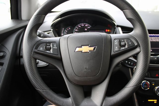 Used 2021 Chevrolet Trax LT image 19