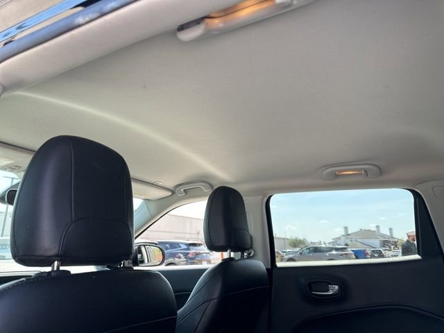 Used 2018 Jeep Compass Latitude w/ Popular Equipment Group image 13