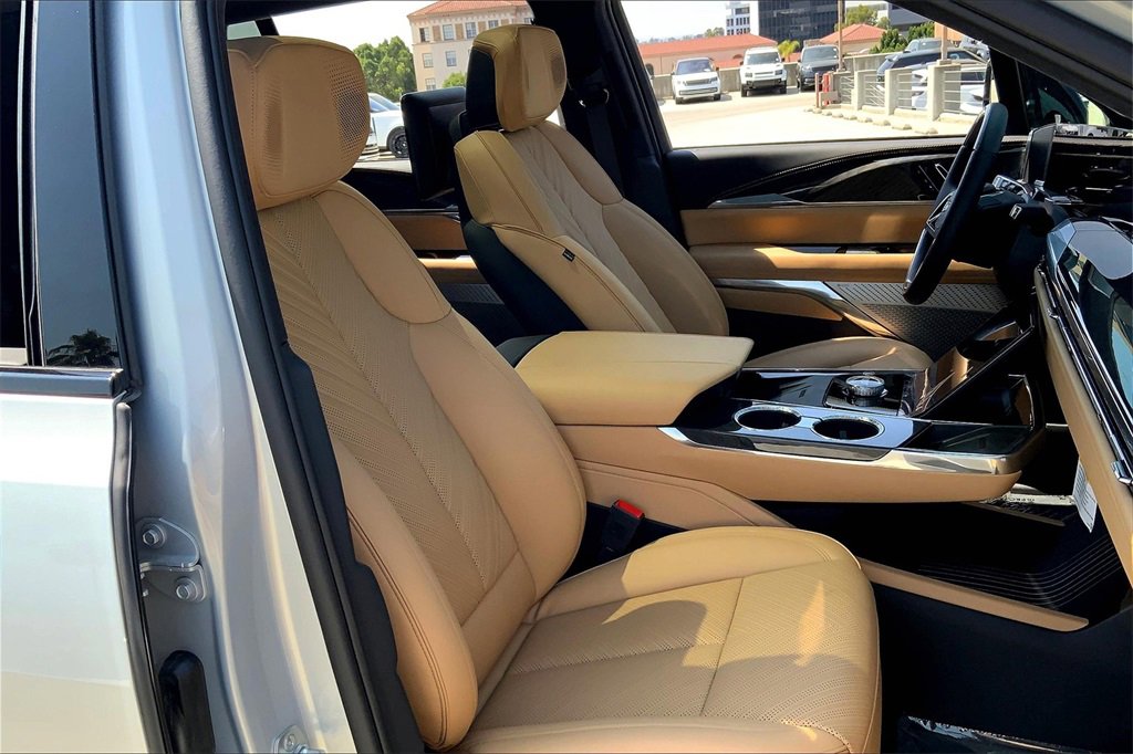 New 2025 Cadillac Escalade IQ Luxury 2 image 36