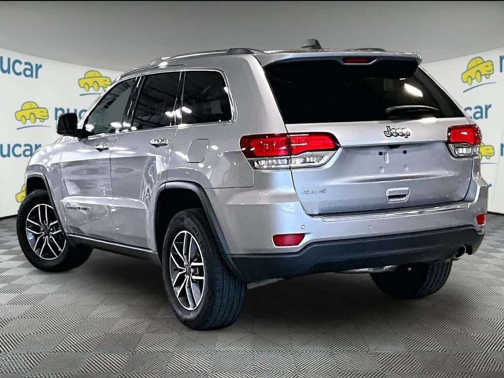 Used 2020 Jeep Grand Cherokee Limited w/ Premium Lighting Group AWD/4WD image 4
