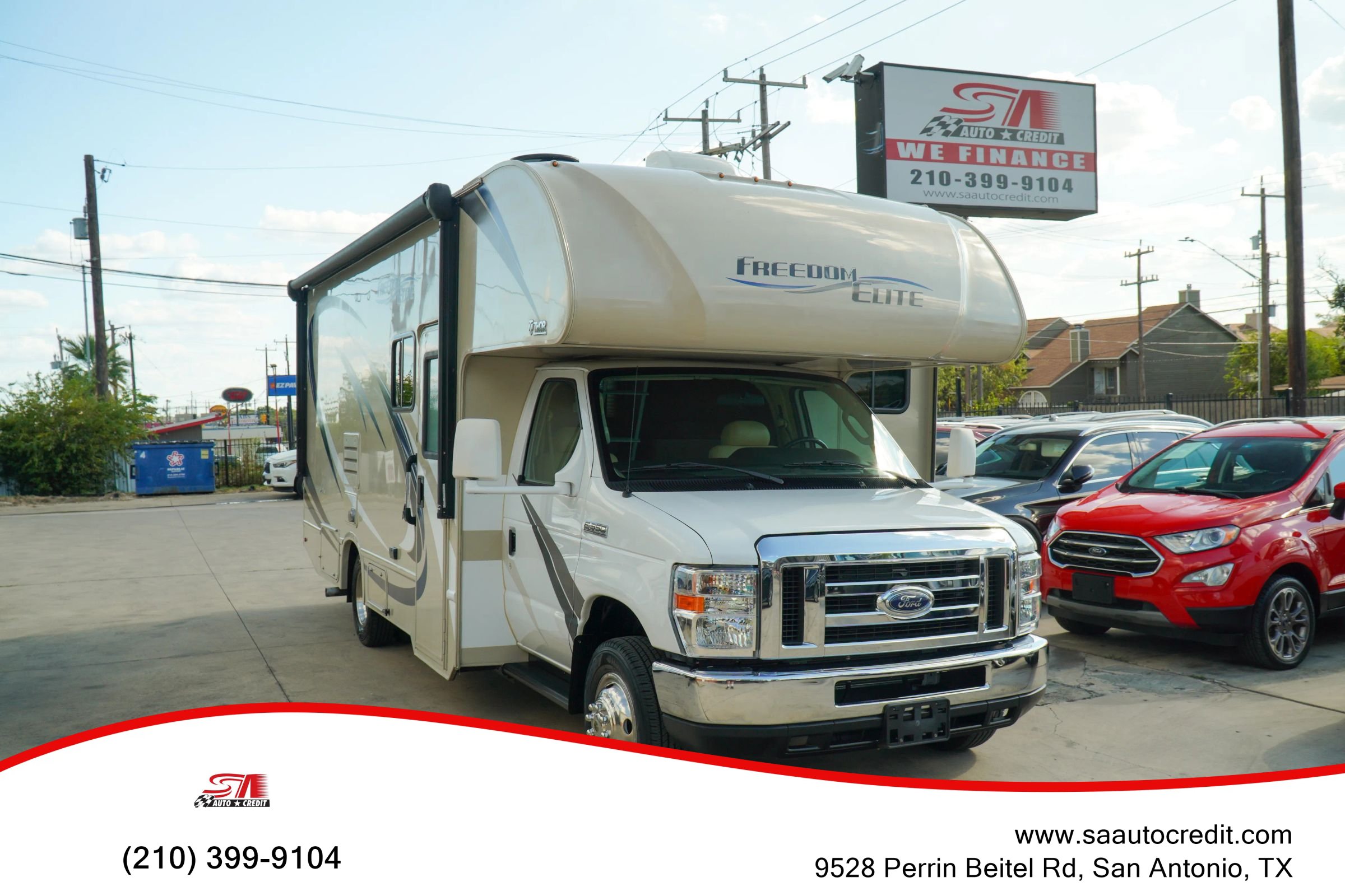 Used 2017 Ford E-350 and Econoline 350 Super Duty w/ Motorhome Prep Package RWD image 1