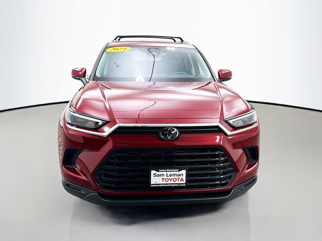 Used 2024 Toyota Grand Highlander XLE image 2