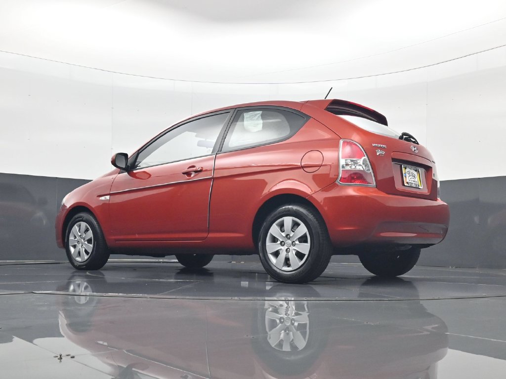 Used 2010 Hyundai Accent GS FWD image 28