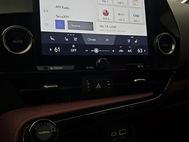 Used 2024 Lexus NX 250 FWD image 17