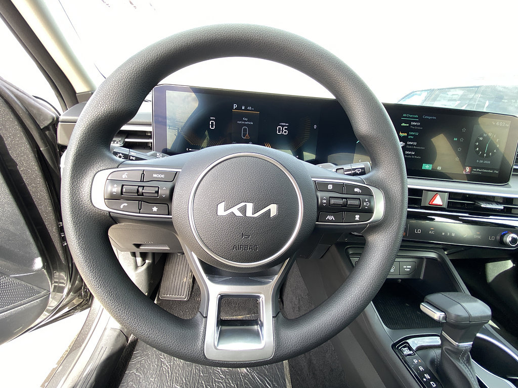 New 2026 Kia K5 LXS FWD image 17