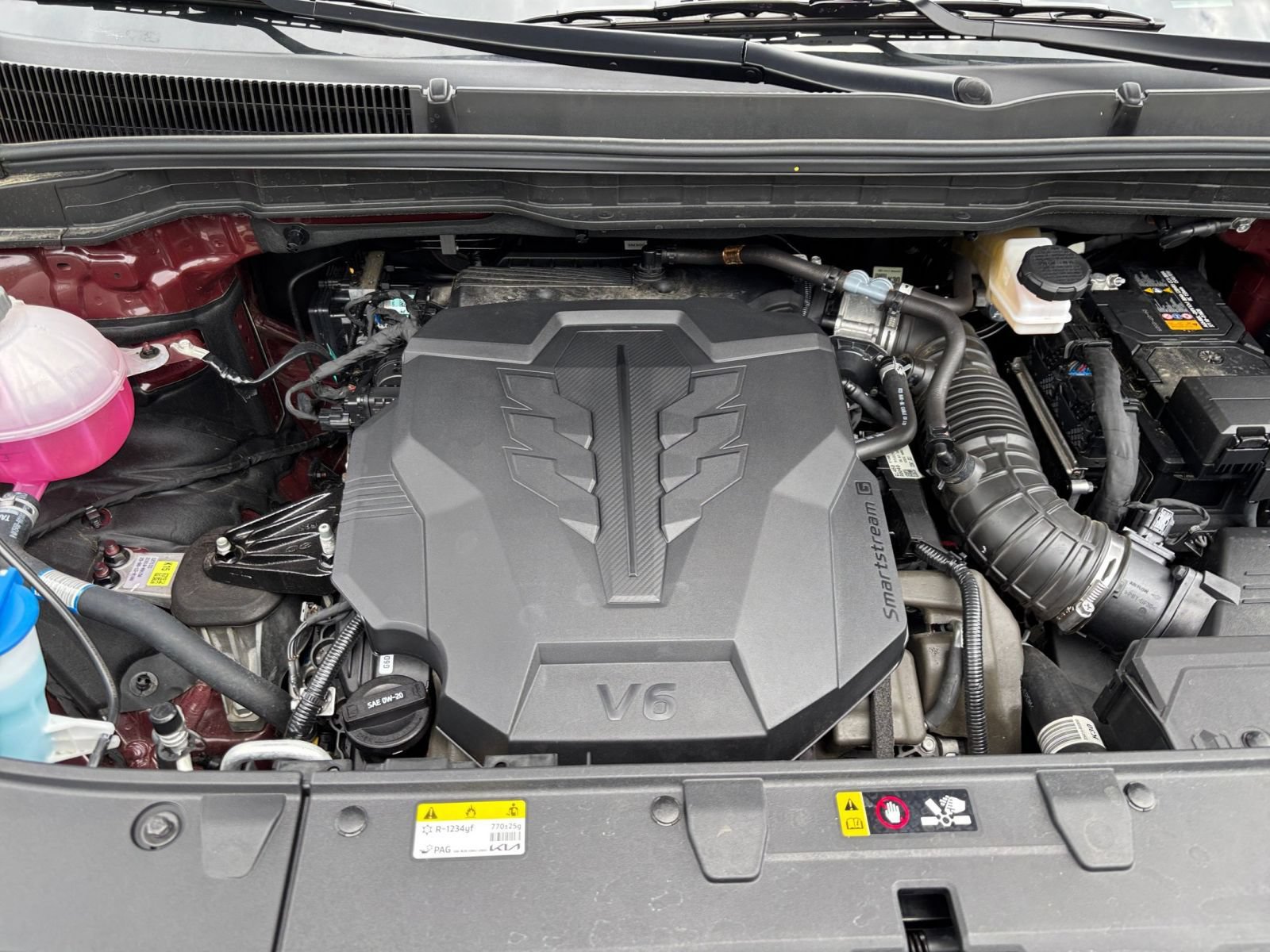 Used 2026 Kia Carnival FWD image 33