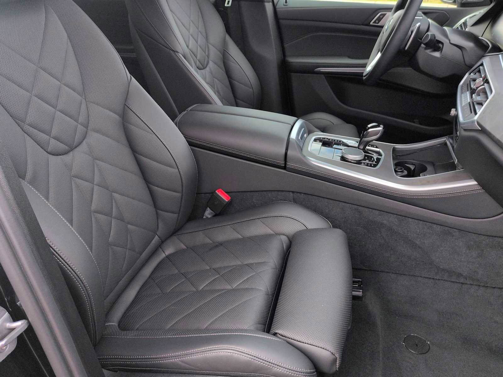 Certified 2023 BMW X5 xDrive40i w/ Premium Package image 23