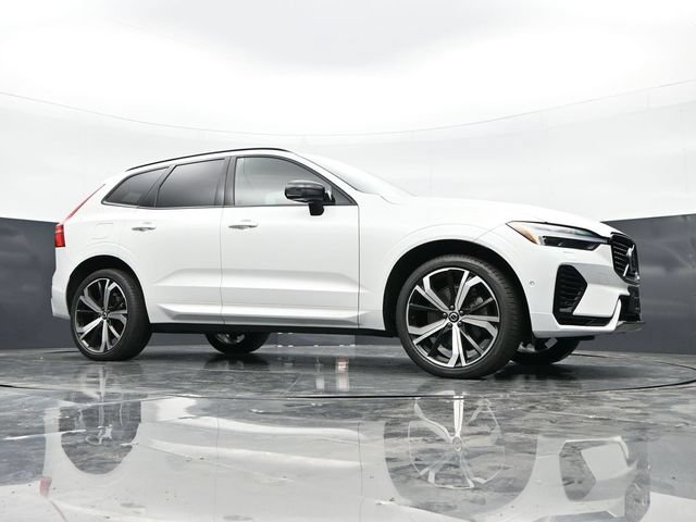 Used 2024 Volvo XC60 T8 Ultimate w/ Climate Package AWD/4WD image 37