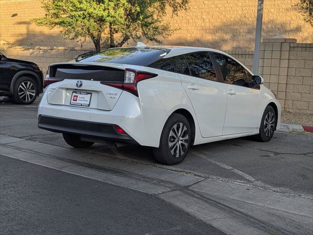 Certified 2022 Toyota Prius XLE AWD/4WD image 4