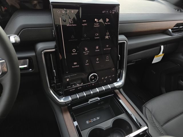 New 2026 GMC Yukon XL Denali w/ Sun & Power Step Package image 42