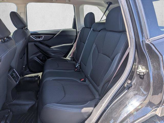 Used 2020 Subaru Forester Premium AWD/4WD image 18