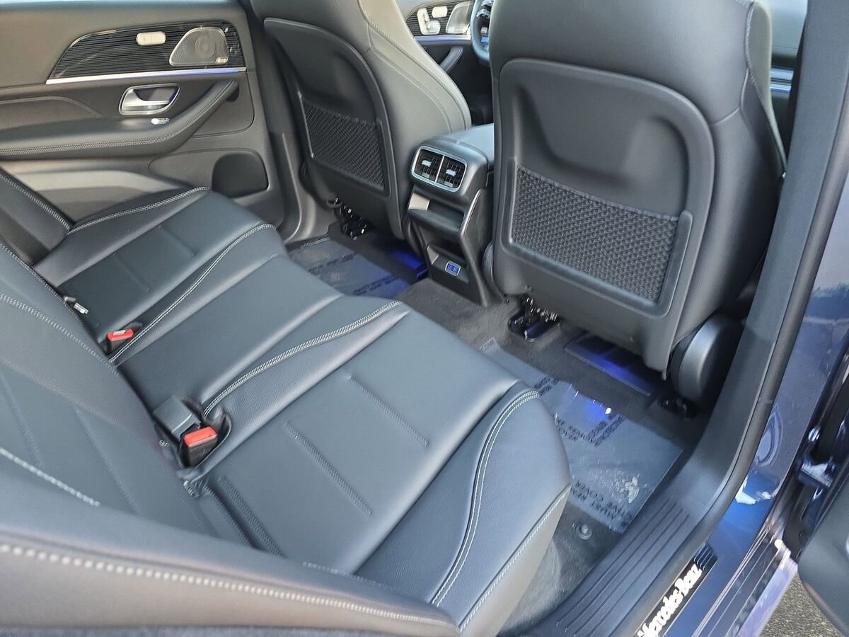 New 2026 Mercedes-Benz GLE 450 4MATIC image 11