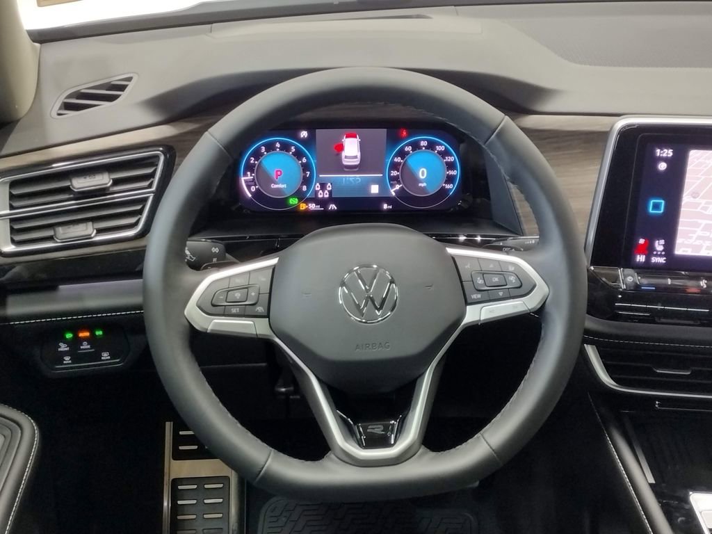 New 2026 Volkswagen Atlas SEL Premium R-Line image 45