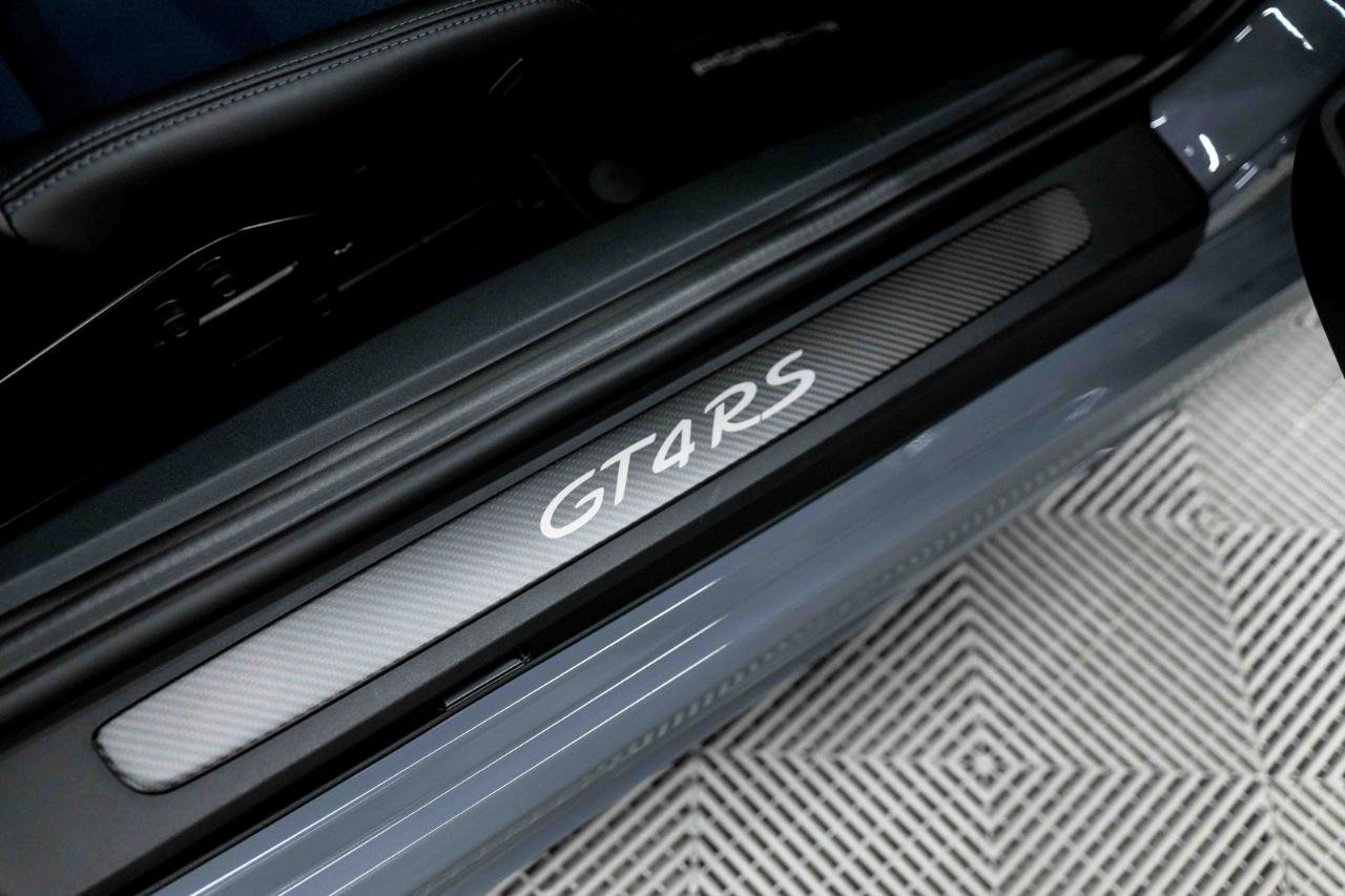 Used 2023 Porsche 718 Cayman GT4 RS RWD image 70