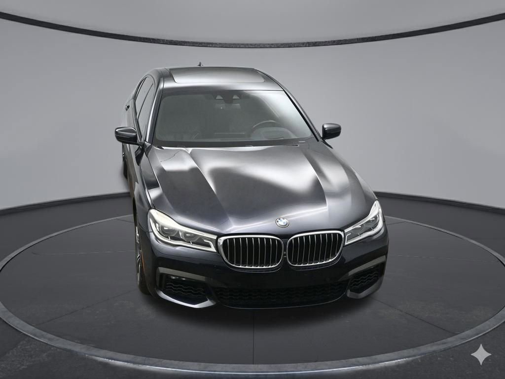 Used 2019 BMW 750i image 59