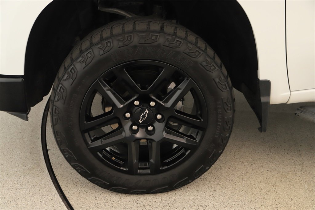 Used 2023 Chevrolet Silverado 1500 LT Trail Boss image 31