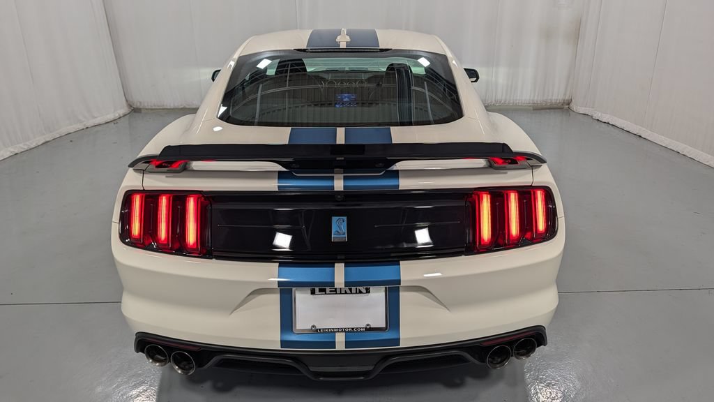 Used 2020 Ford Mustang Shelby GT350 w/ Technology Package RWD image 6