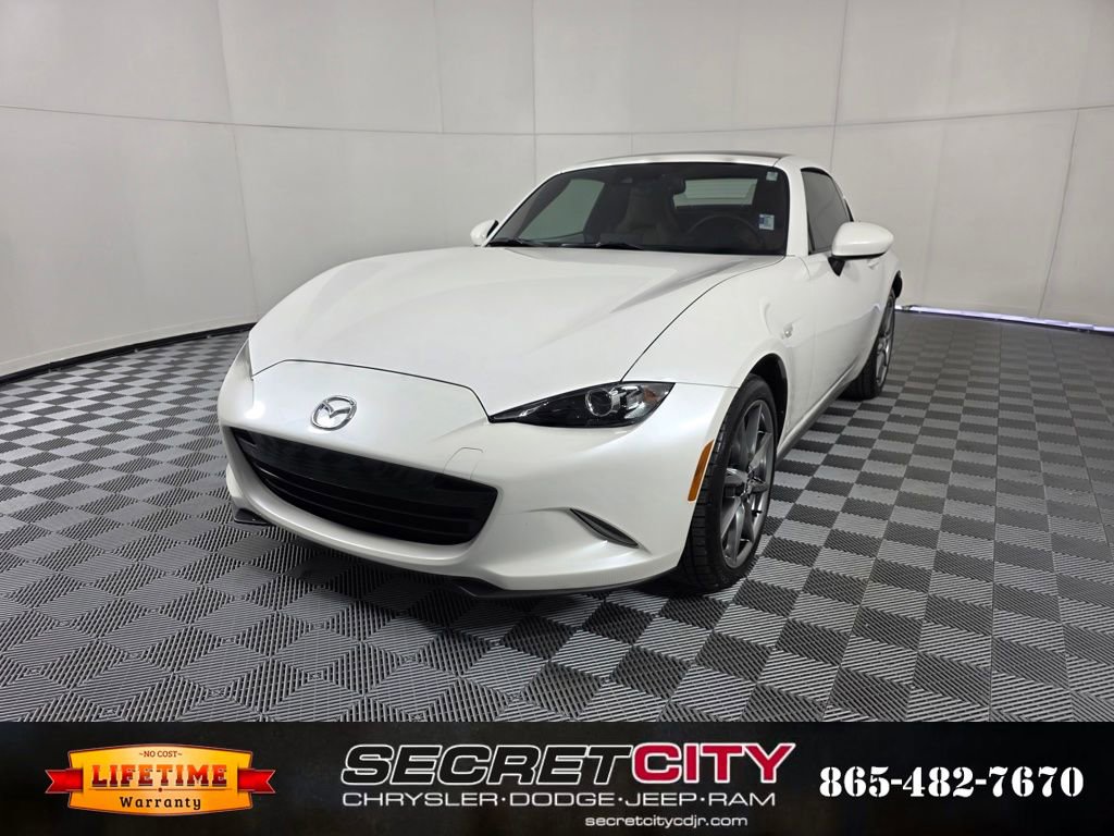 Used 2023 MAZDA MX-5 Miata Grand Touring w/ Weather Package image 3