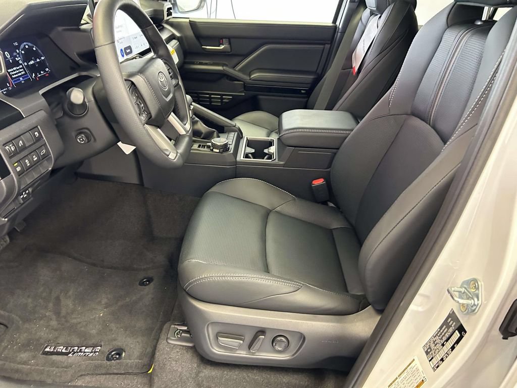 Used 2026 Toyota 4Runner Limited AWD/4WD image 18