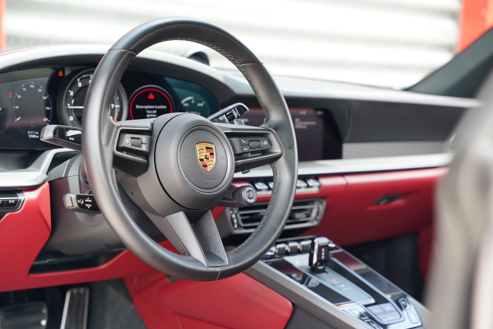 Used 2021 Porsche 911 Carrera S RWD image 19