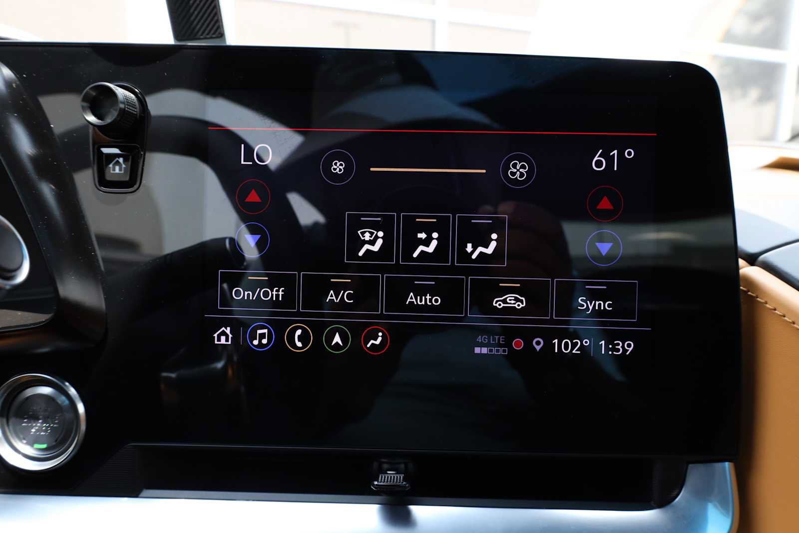 Used 2023 Chevrolet Corvette Stingray Premium Cpe w/ Z51 Performance Package RWD image 35