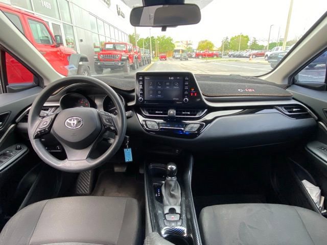 Used 2021 Toyota C-HR LE image 16