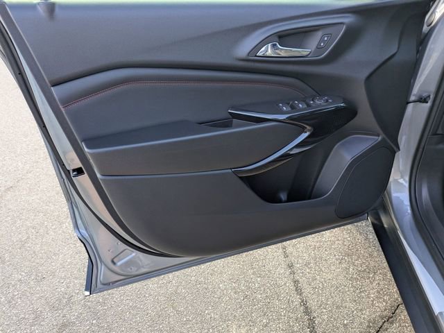 New 2026 Chevrolet Trax RS image 9