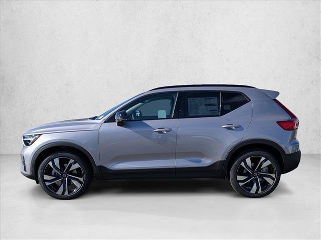 Used 2026 Volvo XC40 B5 Ultra w/ Climate Package AWD/4WD image 9