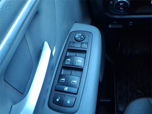 Used 2022 RAM 1500 Lone Star image 22