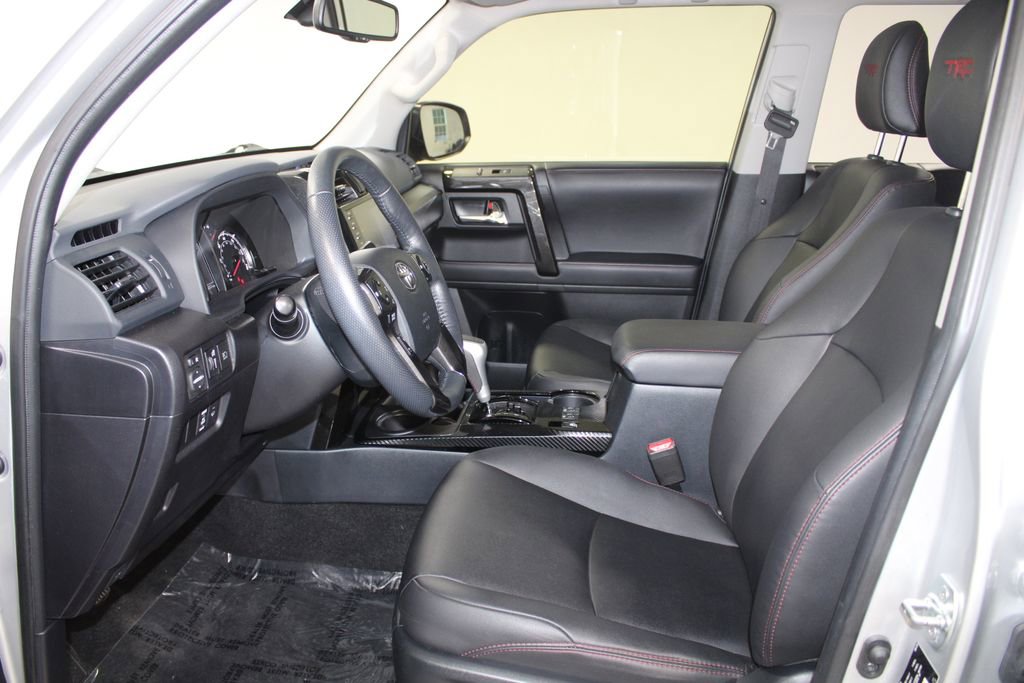 Used 2023 Toyota 4Runner TRD Off-Road Premium AWD/4WD image 21