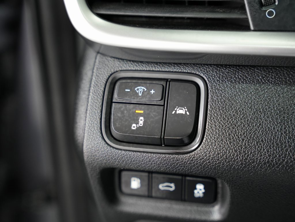 Used 2019 Kia Optima S w/ S Panoramic Sunroof Package image 40