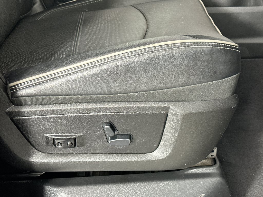 Used 2019 RAM 2500 Laramie AWD/4WD image 23