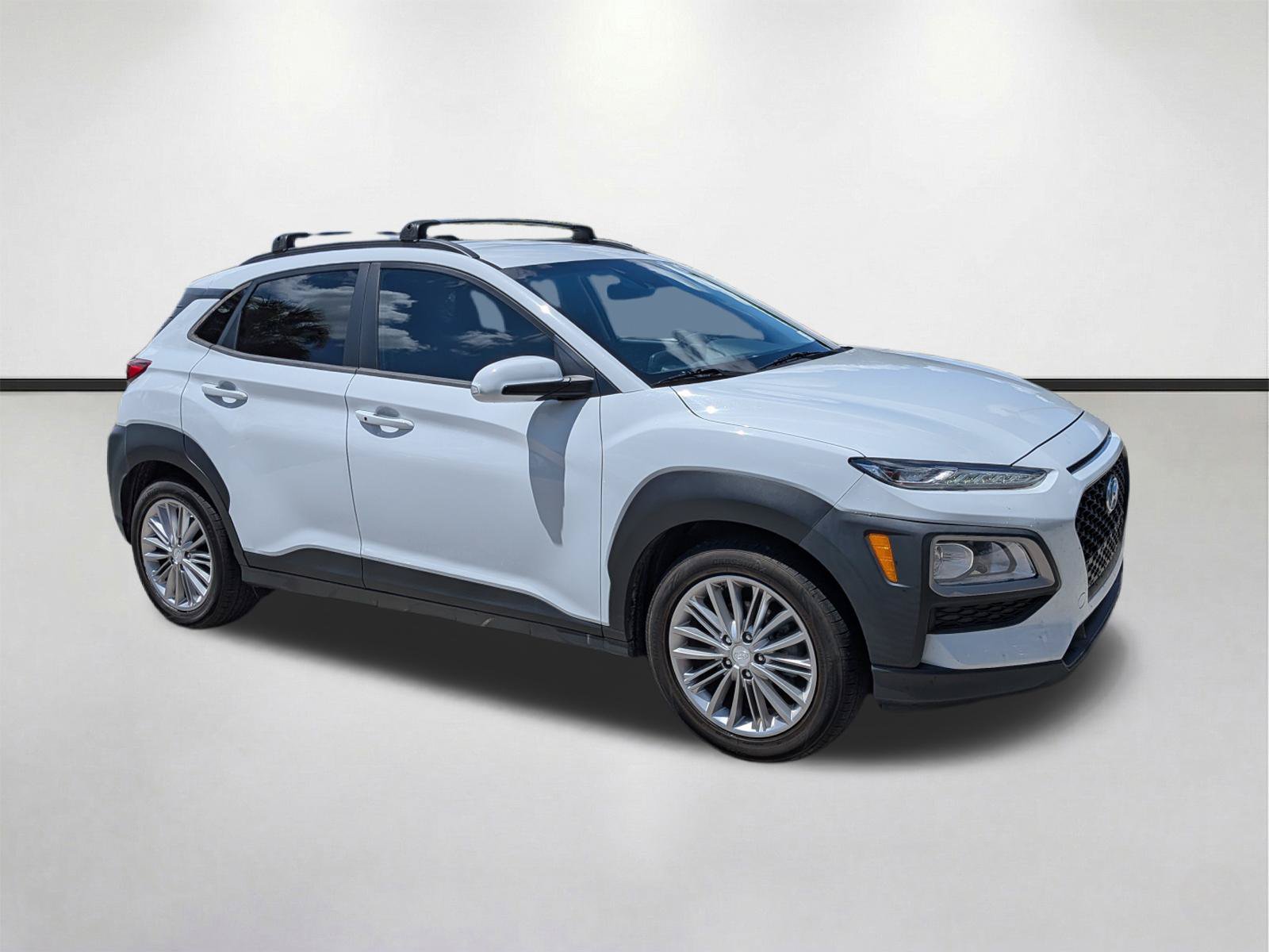 Used 2021 Hyundai Kona SEL FWD image 1