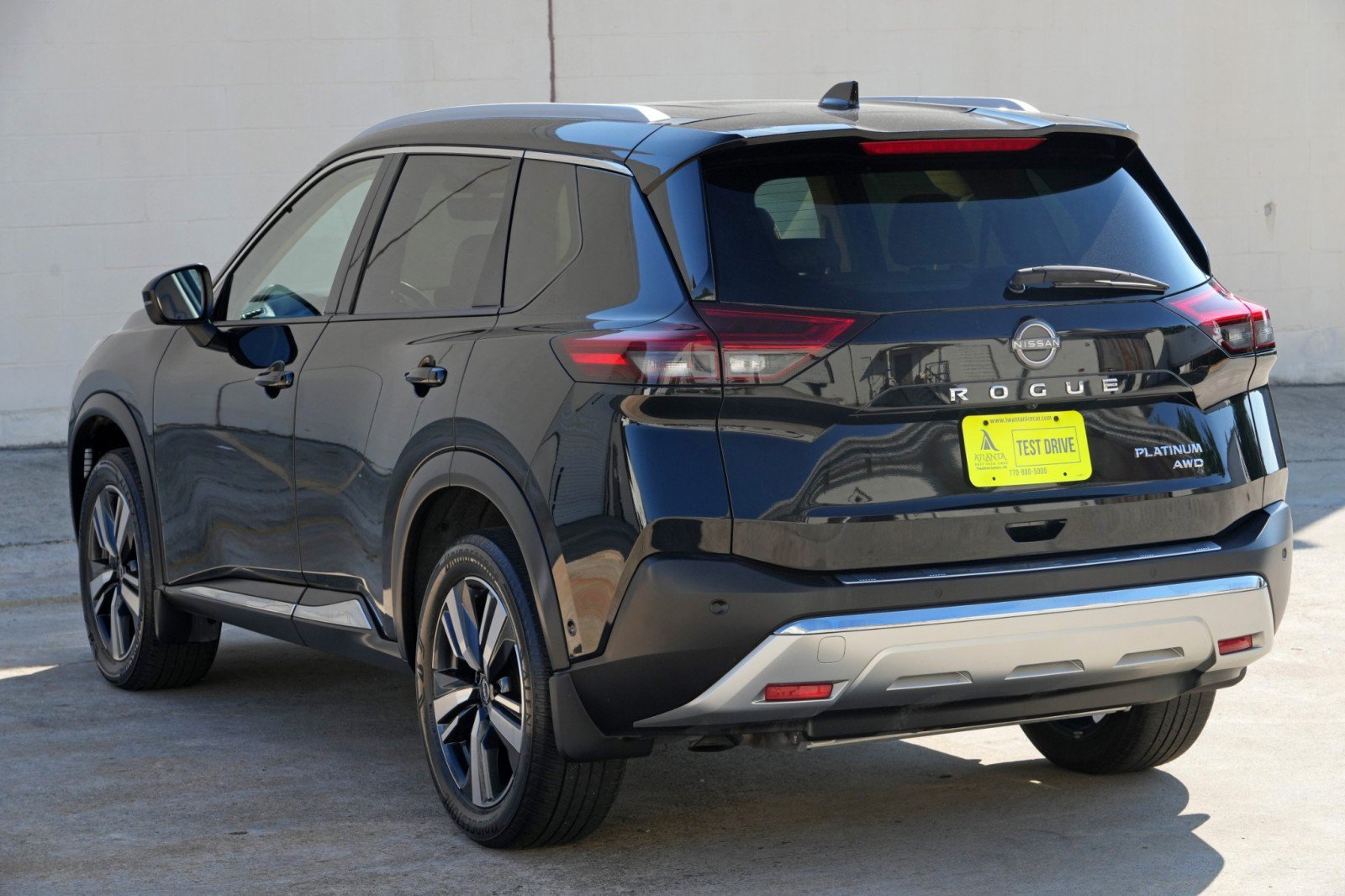 Used 2023 Nissan Rogue Platinum w/ Platinum Premium Package AWD/4WD image 46