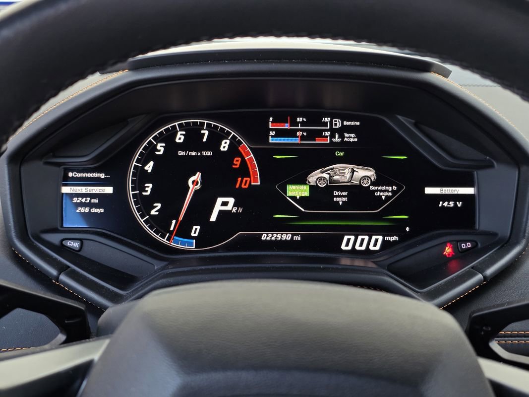 Used 2015 Lamborghini Huracan LP 610-4 image 14