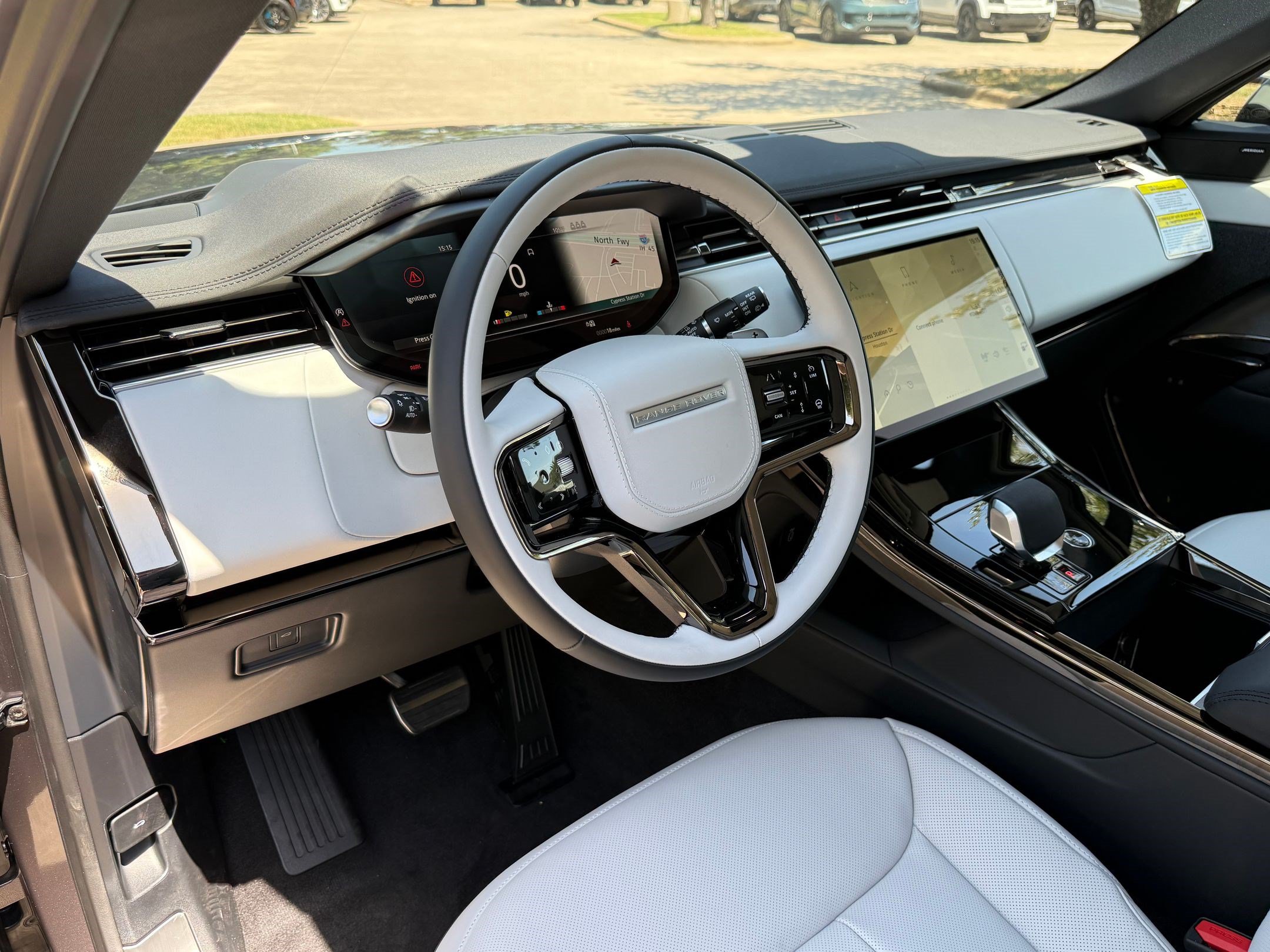 New 2026 Land Rover Range Rover Sport Dynamic SE AWD/4WD image 4