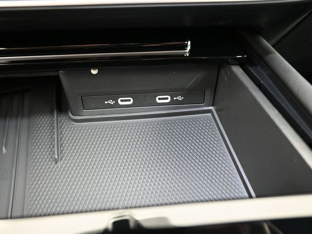 New 2026 Volkswagen Atlas Cross Sport SEL Premium R-Line image 4