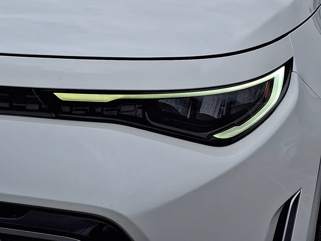 Used 2023 Kia Soul GT-Line w/ GT-Line Technology Package FWD image 9
