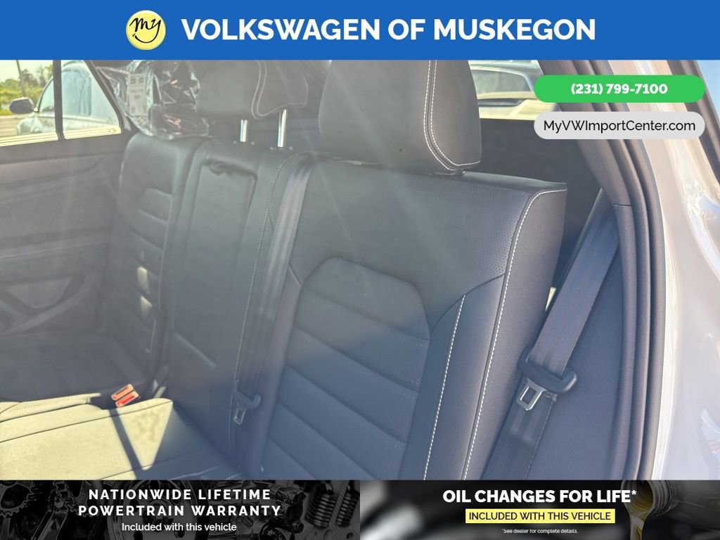 New 2026 Volkswagen Atlas Cross Sport SEL R-Line image 23