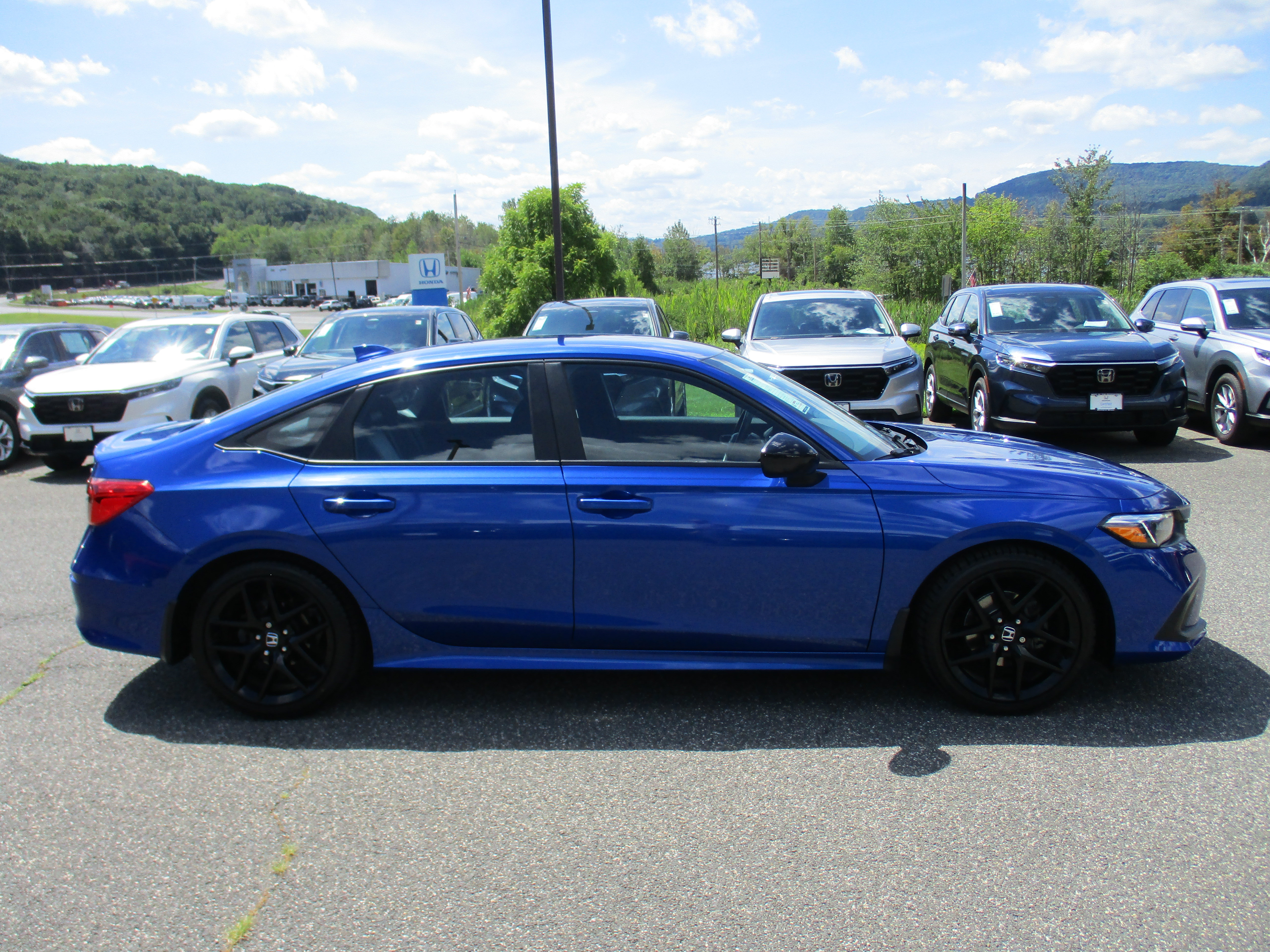 Certified 2022 Honda Civic Sport image 4