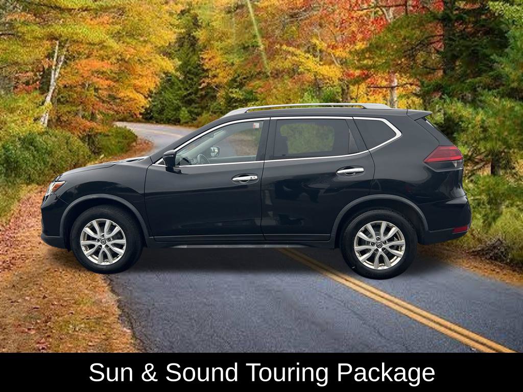 Used 2018 Nissan Rogue SV w/ Sun & Sound Touring Package AWD/4WD image 9