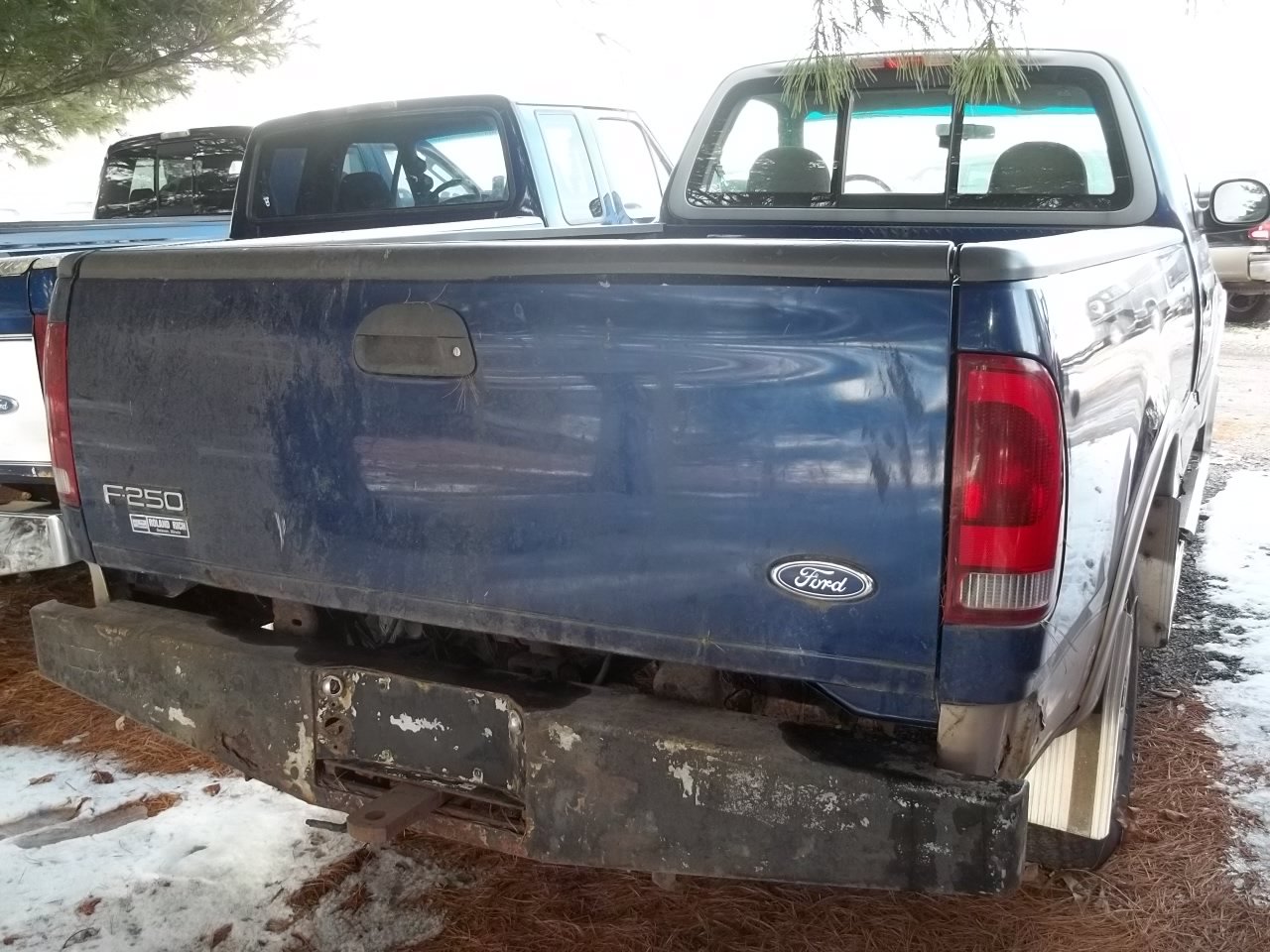Used 1997 Ford F250 XLT AWD/4WD image 2