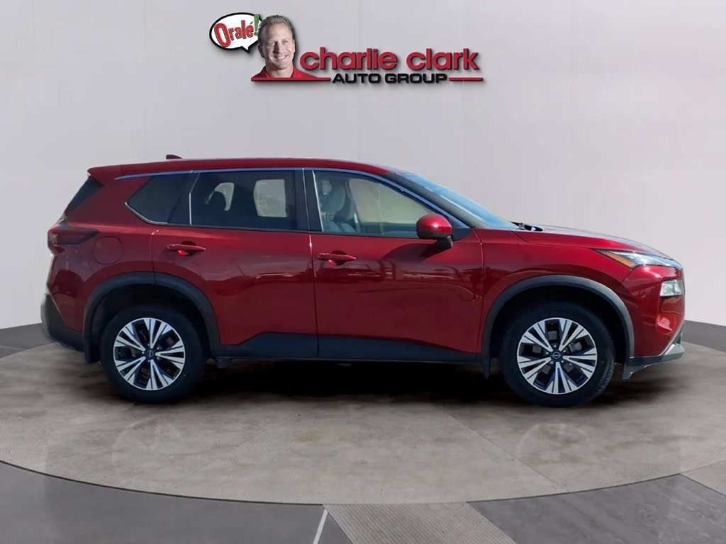 Used 2023 Nissan Rogue SV FWD image 6