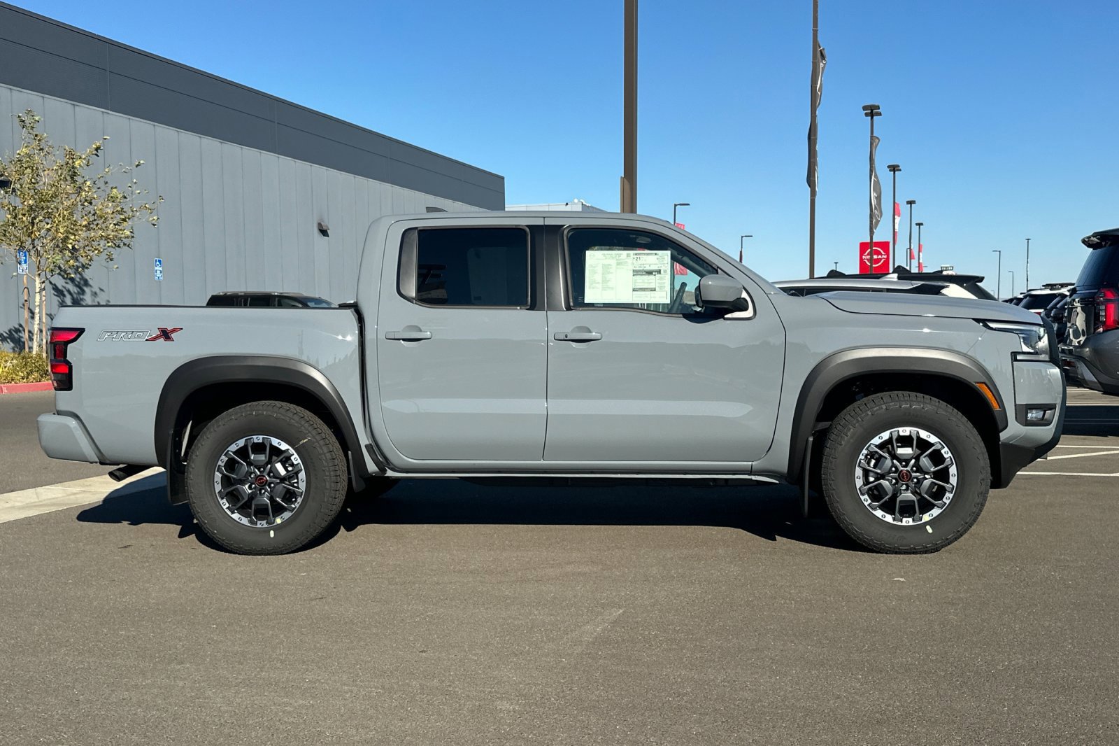 New 2026 Nissan Frontier Pro-X w/ Tow Package RWD image 3