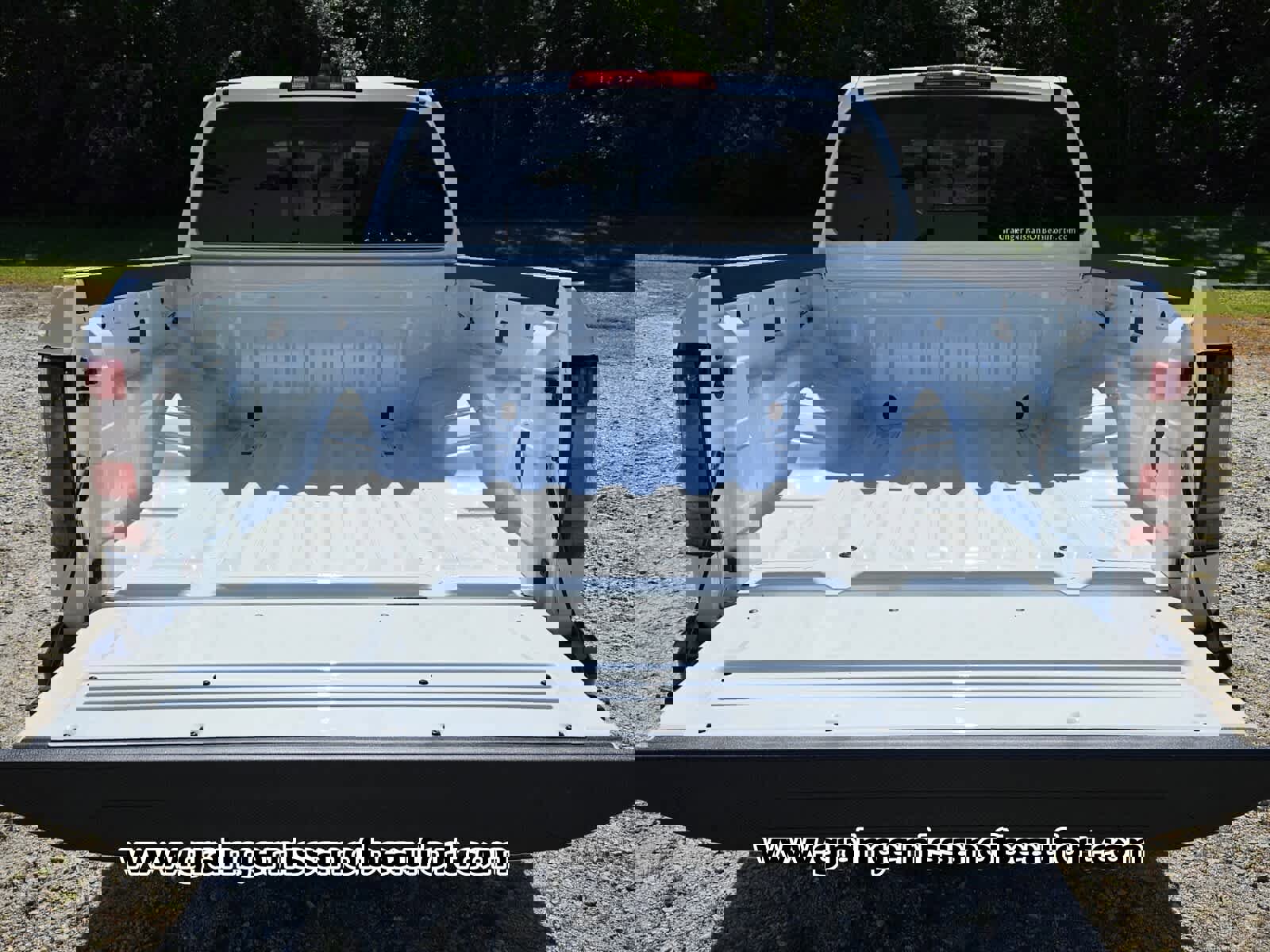 New 2026 Nissan Frontier S image 6