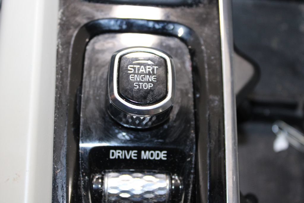 Used 2020 Volvo XC60 T5 Inscription FWD image 24