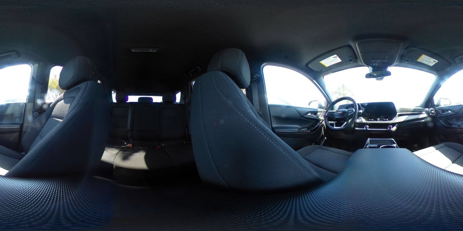 Used 2025 Chevrolet Equinox LT FWD image 42