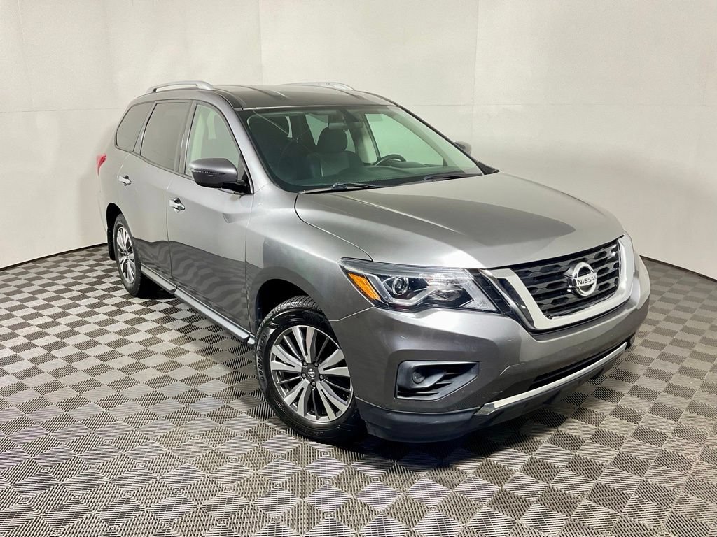 Used 2019 Nissan Pathfinder S AWD/4WD image 4